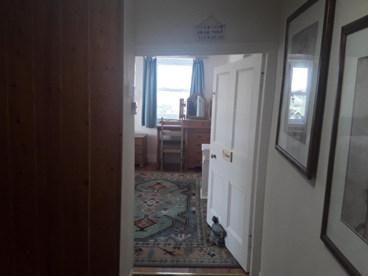Sharlands Farm Bed And Breakfast Bude Exterior photo